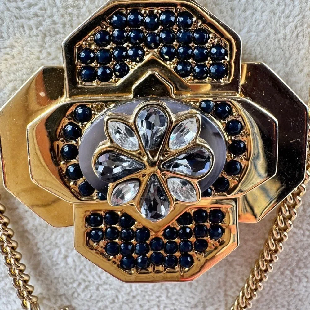 Ann Taylor Elegant Gold and Black Stones Pendant Necklace